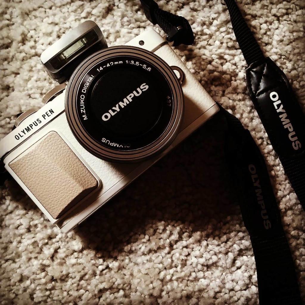 The Best Camera For Bloggers - Luxury ♥ Ready 2 ♥ Wear
